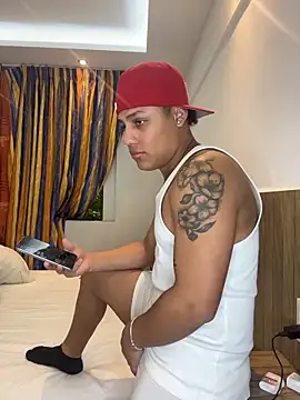 Snapshot of dotado_20xx chatting on 03/04/26, 08:42 dotado 20xx online show from 03/04/26, 08:42