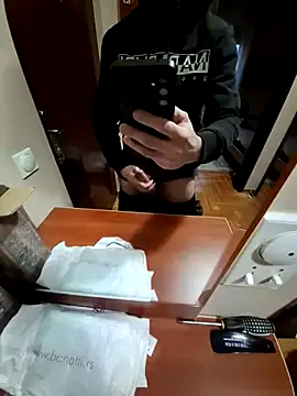 busters32 online show from 03/20/26, 04:45