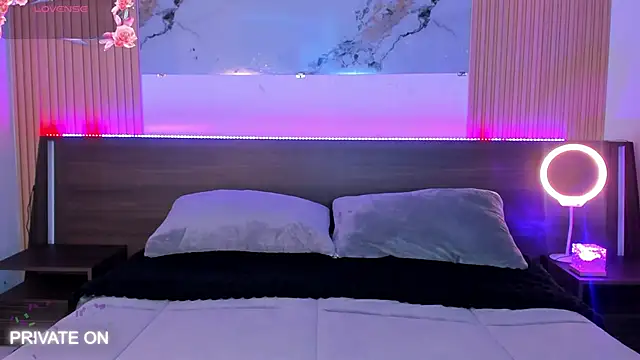 samanthaa moon online show from 03/18/26, 11:19