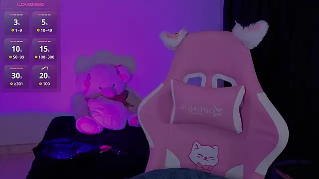 Gaby  Howards online show from 11/21/25, 09:02