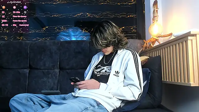 Diamond twink online show from 10/30/25, 03:52