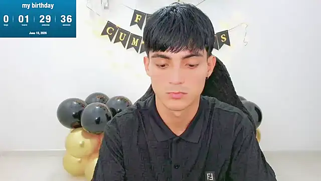 Snapshot of Thommy_cute chatting on 06/10/26, 03:29 Thommy cute online show from 06/10/26, 03:29