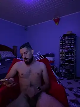 Snapshot of Jonny0399_ chatting on 02/01/26, 12:42 Jonny0399 online show from 02/01/26, 12:42