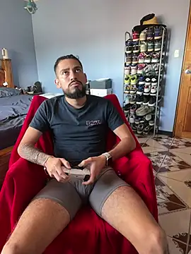 Snapshot of Jonny0399_ chatting on 02/03/26, 08:36 Jonny0399 online show from 02/03/26, 08:36