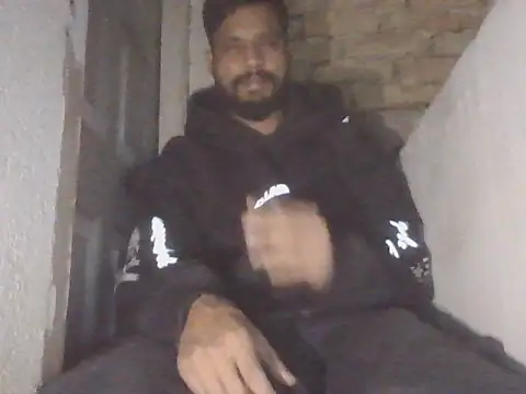 sofiacpl  online show from 11/08/25, 05:34