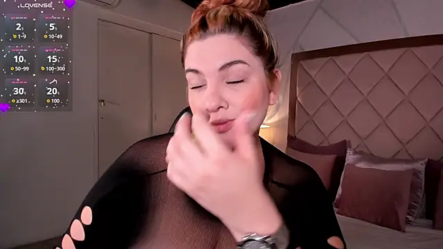 anabelle clark online show from 10/16/25, 11:55