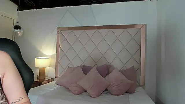 anabelle clark online show from 04/25/26, 01:03