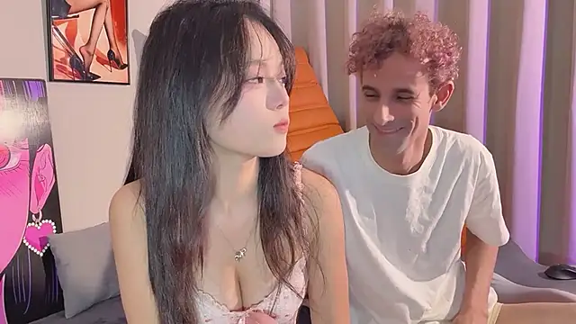 19cmfuck18girl online show from 12/21/25, 02:24