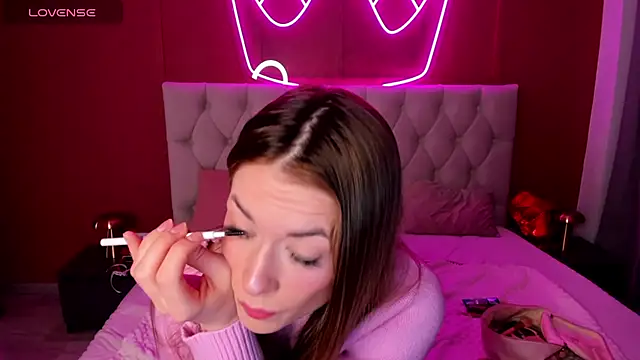 StacyWells online show from 02/21/26, 01:28