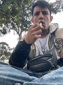 andrewcoopper1 online show from 02/03/26, 03:39