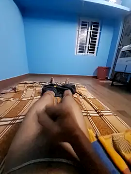 Tamilpayan00 online show from 10/26/25, 12:16