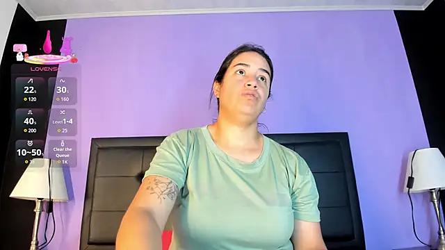 Snapshot of GreciaFox1 chatting on 05/27/26, 12:13 GreciaFox1 online show from 05/27/26, 12:13