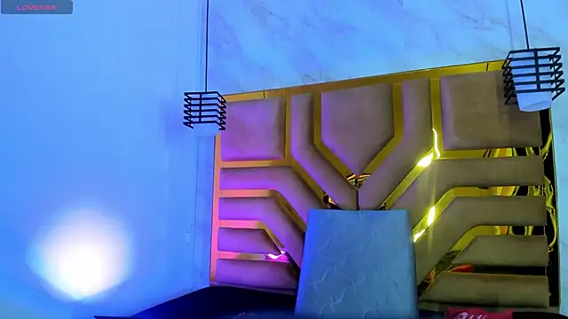 Luciifeer  online show from 10/29/25, 06:53