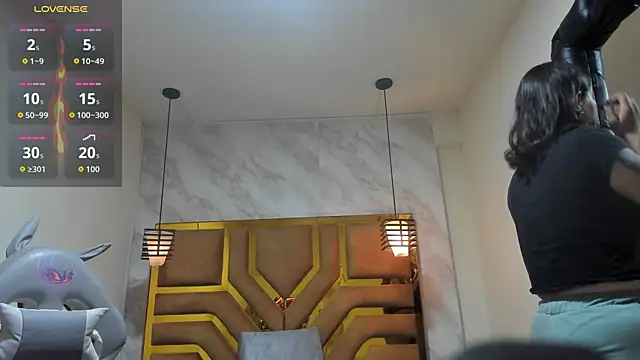 Luciifeer  online show from 04/17/26, 05:16