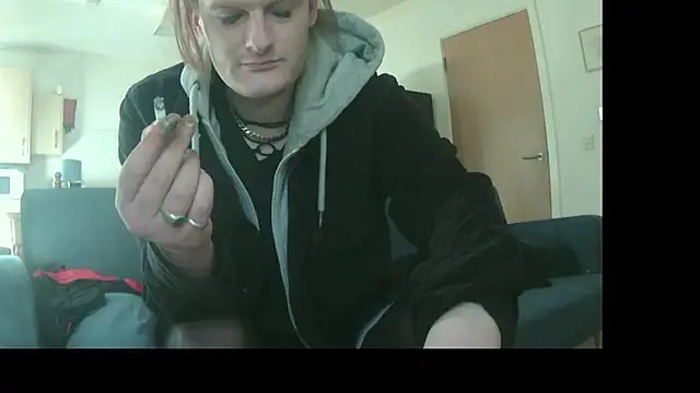 Snapshot of avamaxwell chatting on 04/03/26, 04:16 avamaxwell online show from 04/03/26, 04:16