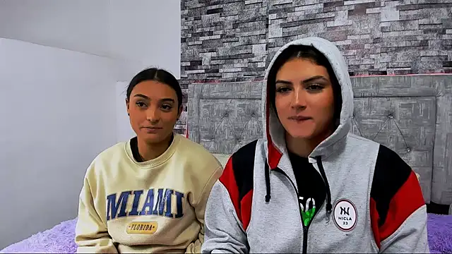 nicolexxaleja online show from 09/26/25, 07:40