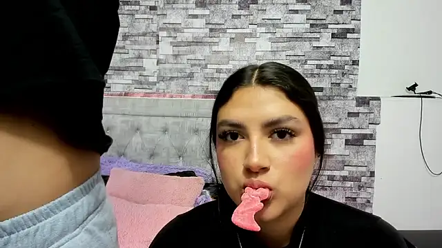 nicolexxaleja online show from 12/19/25, 07:21