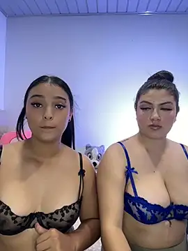 Snapshot of nicolexxaleja chatting on 07/18/26, 12:15 nicolexxaleja online show from 07/18/26, 12:15