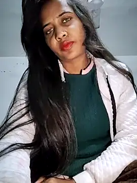 cute radhikaa online show from 01/07/26, 09:50