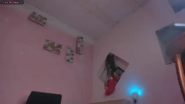 Chloe cooperr online show from 01/11/26, 04:28