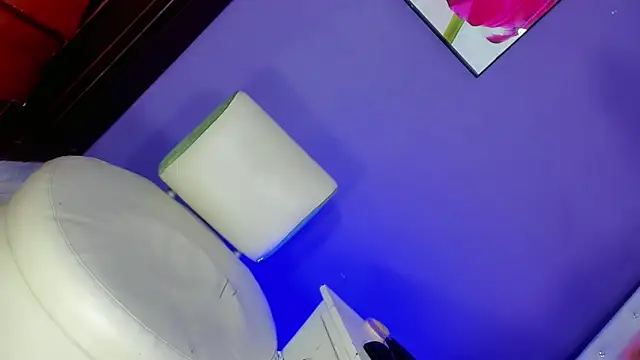 Valentina Horny777 online show from 12/15/25, 01:10