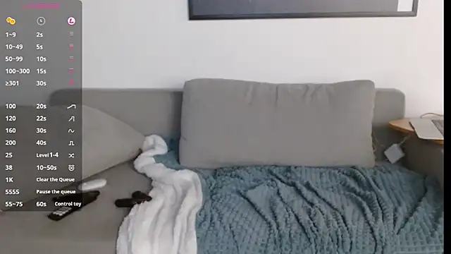 alloallo420 online show from 10/22/25, 05:52