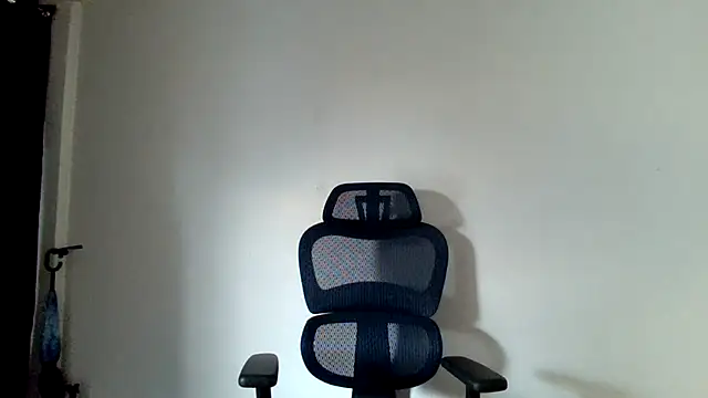 lolateton online show from 11/02/25, 10:12