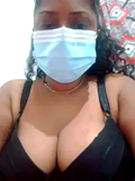 Snapshot of boosypussy chatting on 05/24/26, 10:26 boosypussy online show from 05/24/26, 10:26