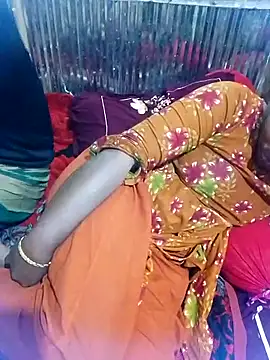 MONiSHA-moni-21 online show from 12/17/25, 05:13