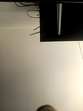 albert guzmann online show from 10/24/25, 02:57