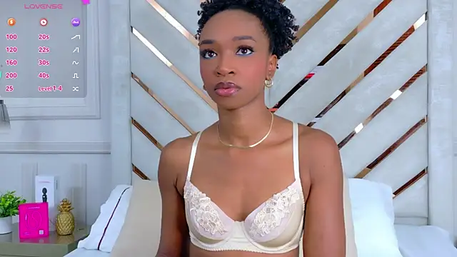 Agatha-Adams online show from 10/07/25, 02:14