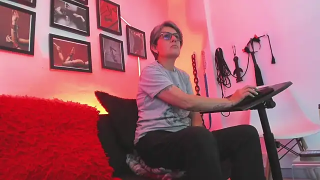 MistressNyx cg online show from 01/10/26, 03:58