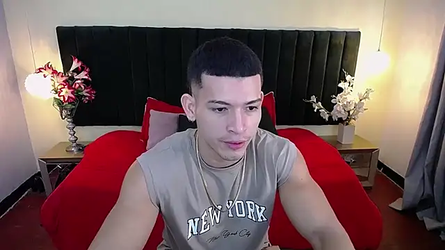 ethan rodgers online show from 09/12/25, 08:31