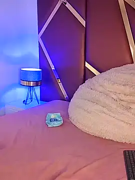 RominaaReyes online show from 09/11/25, 03:28