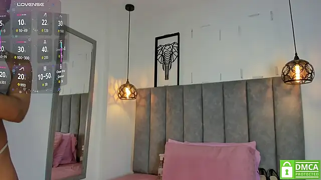 Gia Scott online show from 09/28/25, 11:37