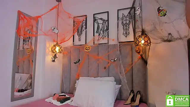 Gia Scott online show from 10/22/25, 09:14