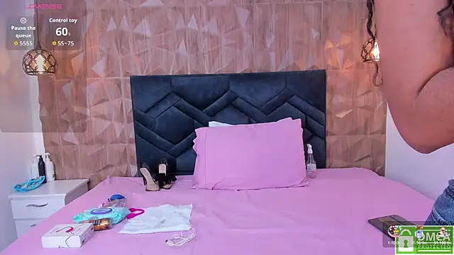 Gia Scott online show from 12/04/25, 08:39