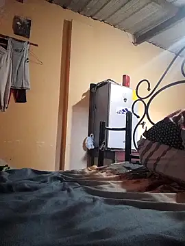 Ortiz3404 online show from 11/07/25, 10:21