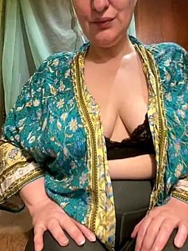 FetishIris online show from 10/22/25, 05:56