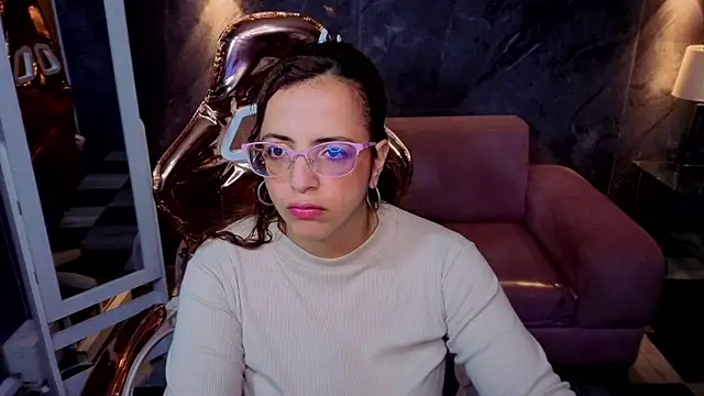  Evoni b online show from 11/24/25, 07:35