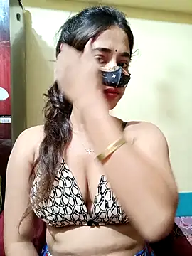 Snapshot of Nishi-2 chatting on 10/11/25, 12:43 Nishi-2 online show from 10/11/25, 12:43