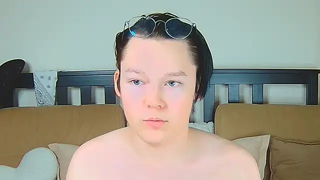 Derek Carter online show from 10/11/25, 03:32