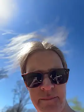 Bikergirl 97 online show from 04/23/26, 12:29