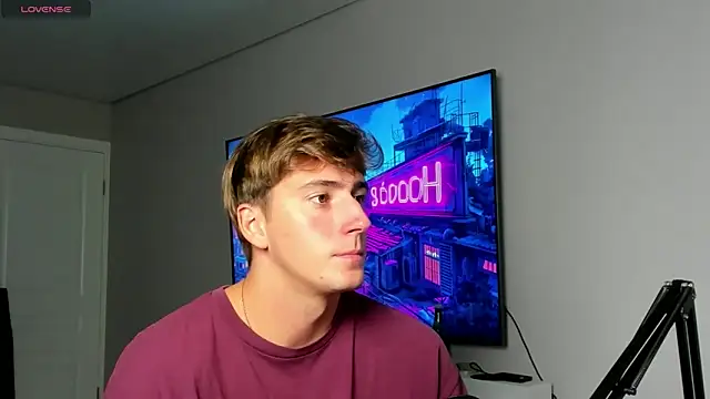 DaniHort online show from 09/21/25, 01:13