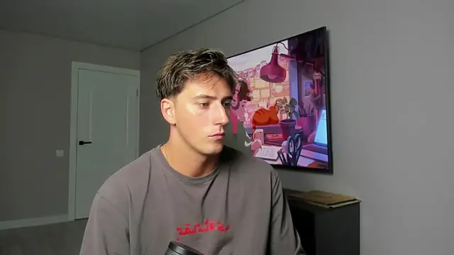 DaniHort online show from 12/21/25, 12:01