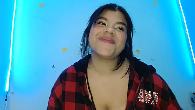 samantha-pettie online show from 11/20/25, 10:09