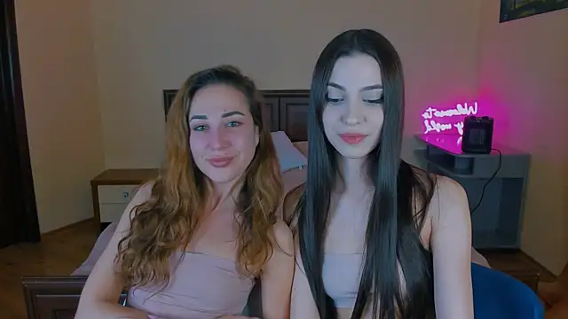 elza rose online show from 03/18/26, 08:01