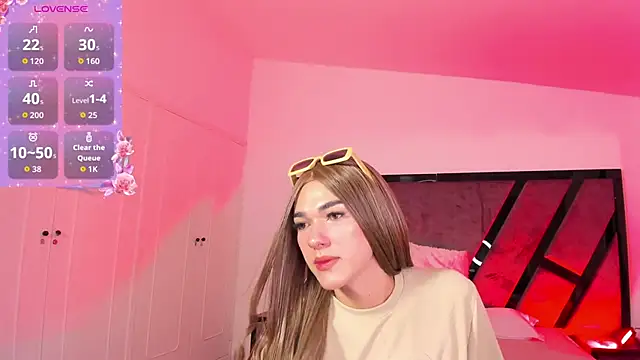 MarilynDupont online show from 09/21/25, 04:14