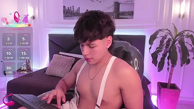 Jordan 24  online show from 11/12/25, 08:52