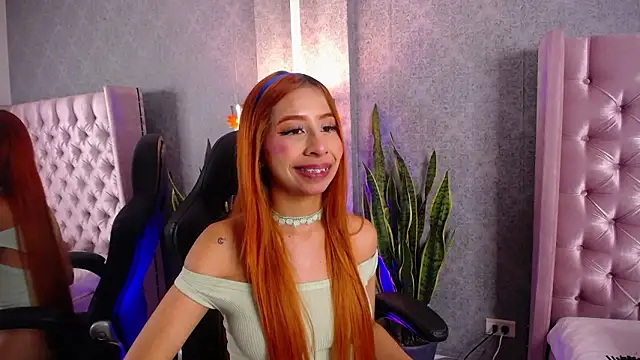 laila stilwiills online show from 03/22/26, 06:06